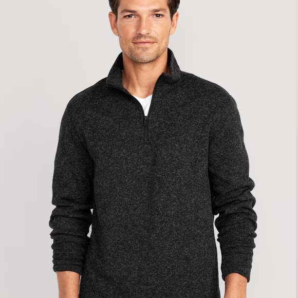 NWT OLD NAVY Sweater-Knit Quarter Zip Color: Black Jack Size Medium - Picture 2 of 5